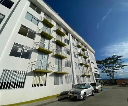Apartamento Muy Cerca Al Parque Del Cafe Con Piscina - Montenegro 101A Exterior photo